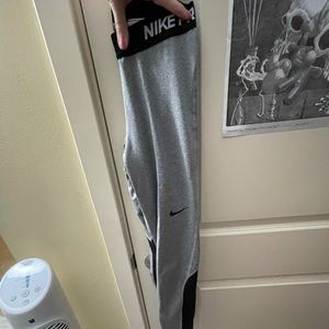 Nike Pro Leggings